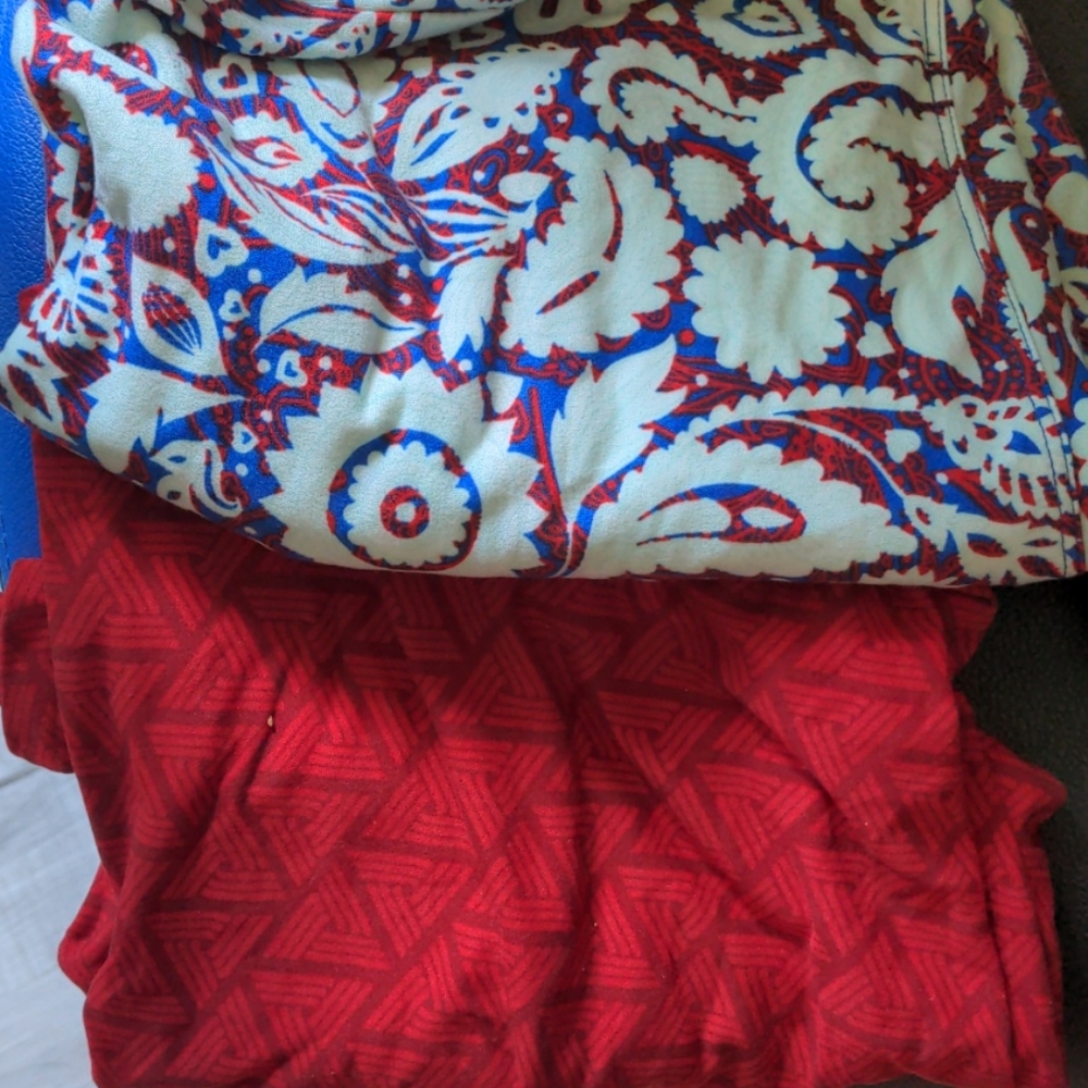 Six pairs of LuLaRoe TC leggings